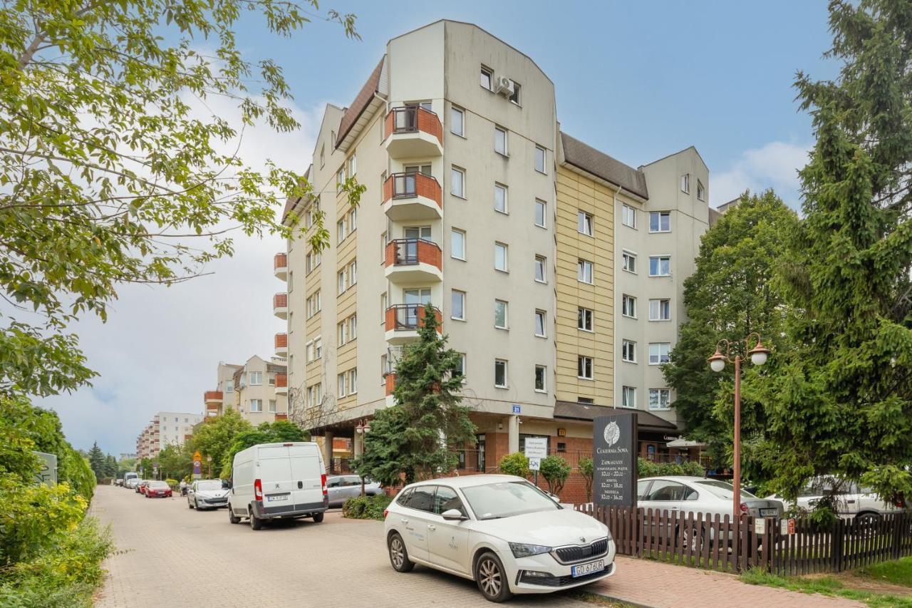 Cozy Apartment With Parking In Warsaw Ursus By Noclegi Renters Exterior foto