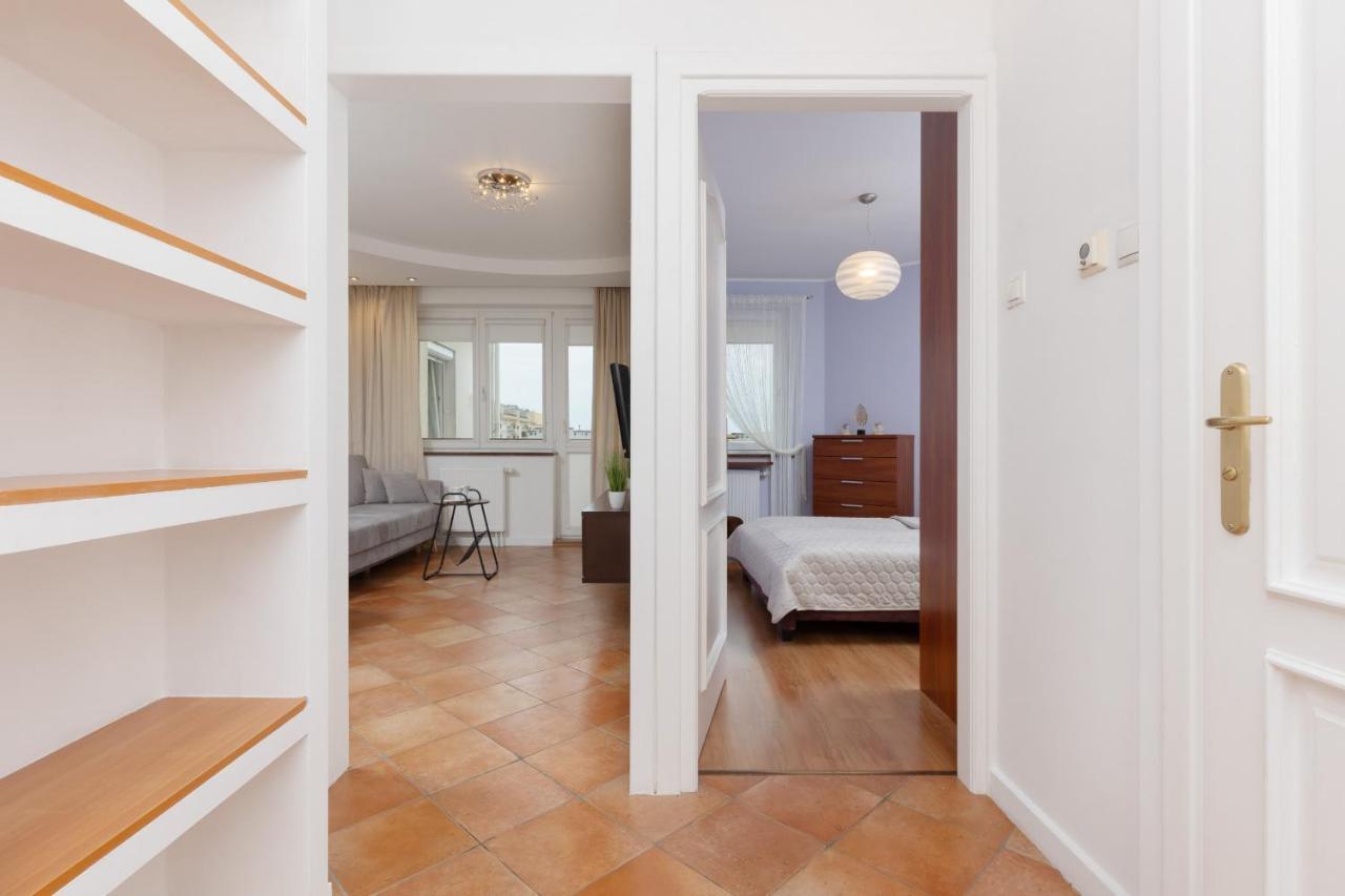 Cozy Apartment With Parking In Warsaw Ursus By Noclegi Renters Exterior foto