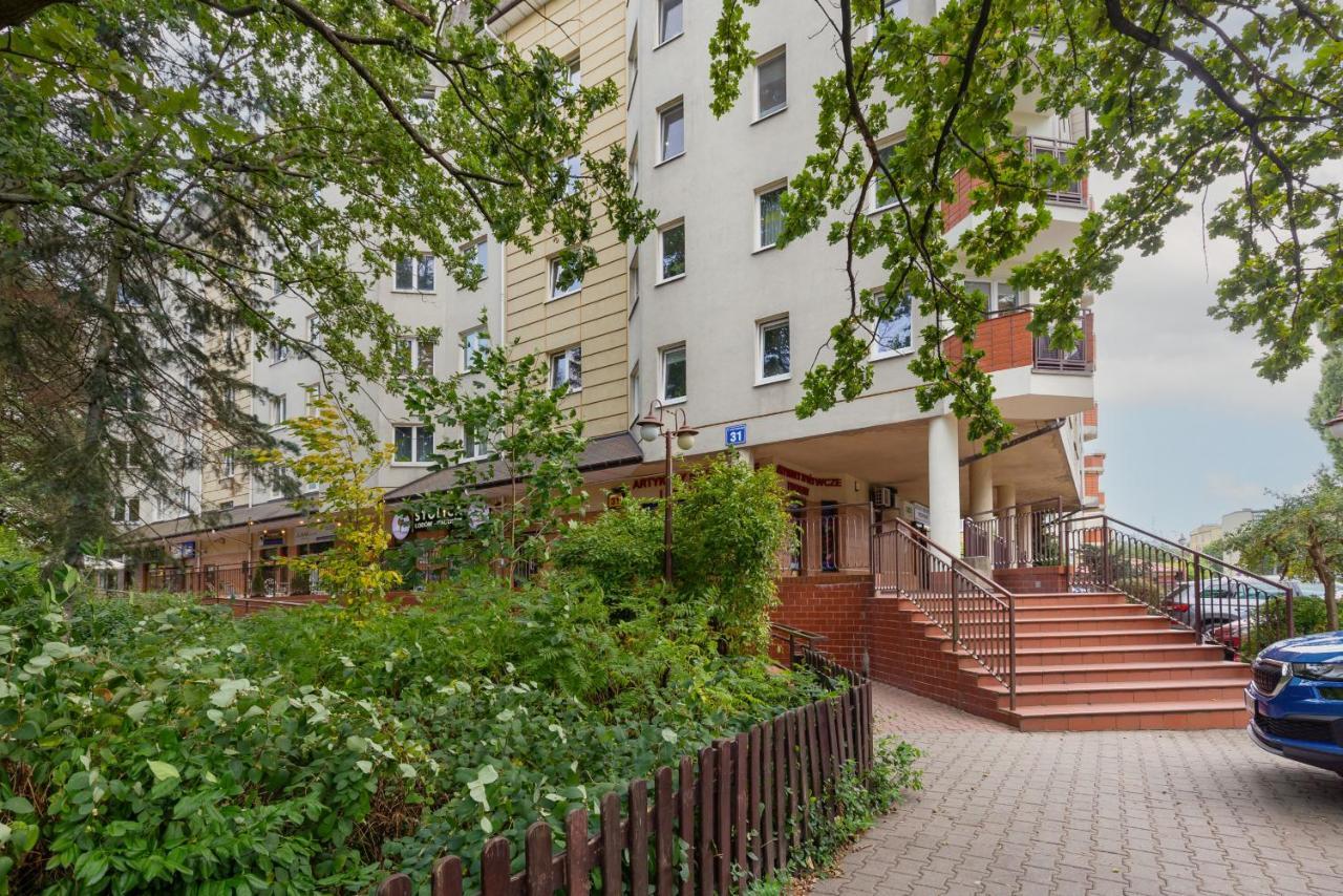 Cozy Apartment With Parking In Warsaw Ursus By Noclegi Renters Exterior foto